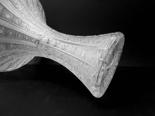 Exklusivní váza "Iris" / broušené sklo - Image 7